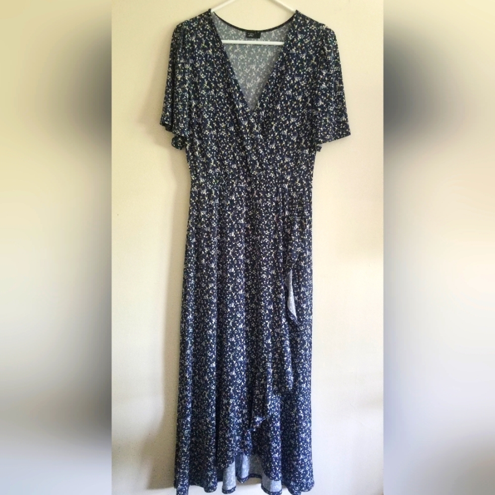 Flutter Sleeve Navy Floral Maxi Dress